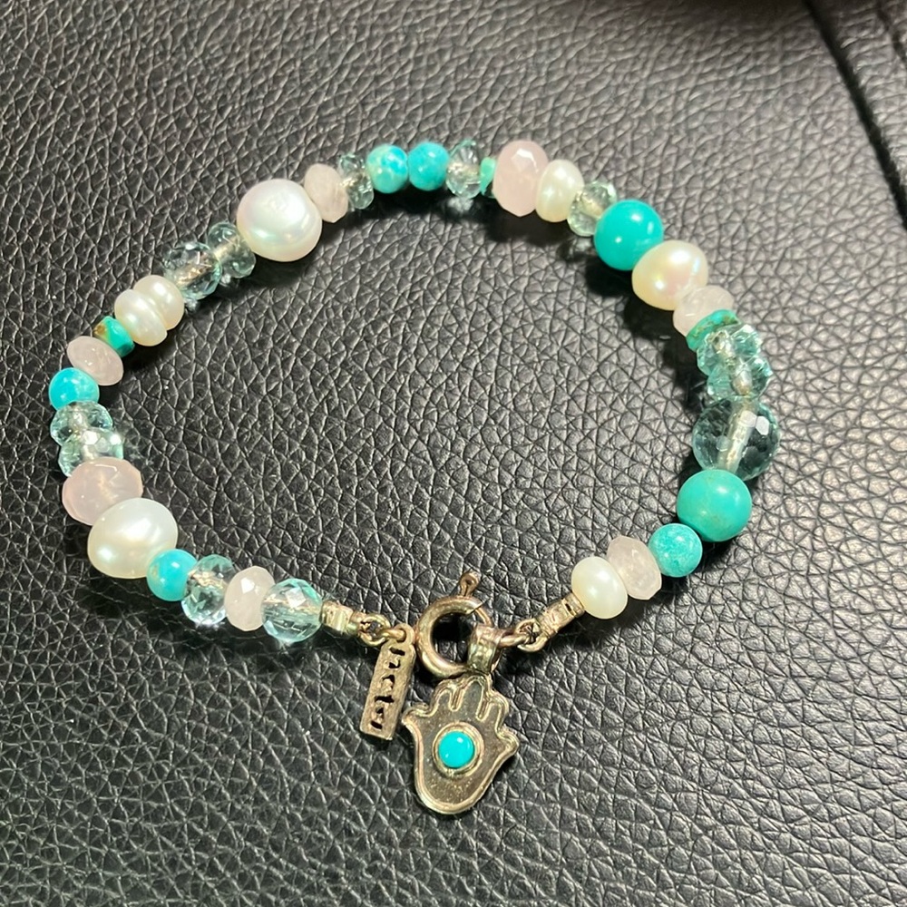 Magnificent bracelet. Brand new in original box.